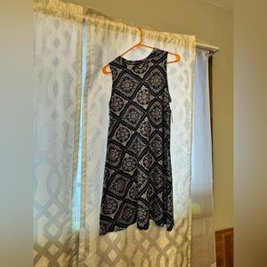 Lightweight blue and white summerdress